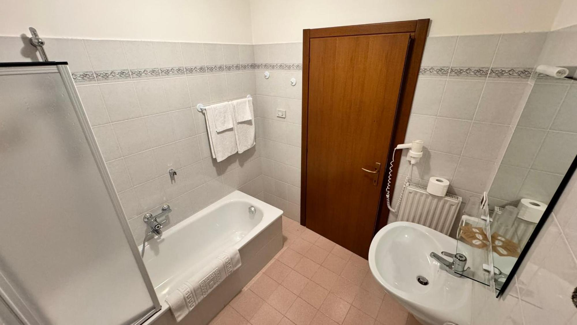 טנו Albergo Stella Alpina מראה חיצוני תמונה